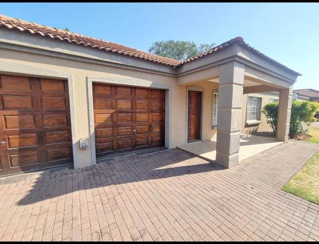 3 BEDROOM PROPERTY TO RENT IN MEYERTON CENTRAL